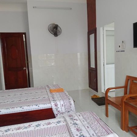 Nhà Nghỉ Gia Lâm 2 An Nhon Esterno foto
